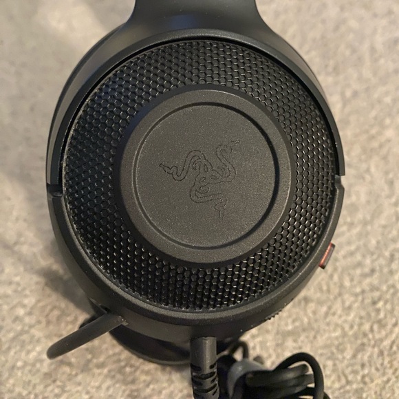 Headset - Picture 4 of 4